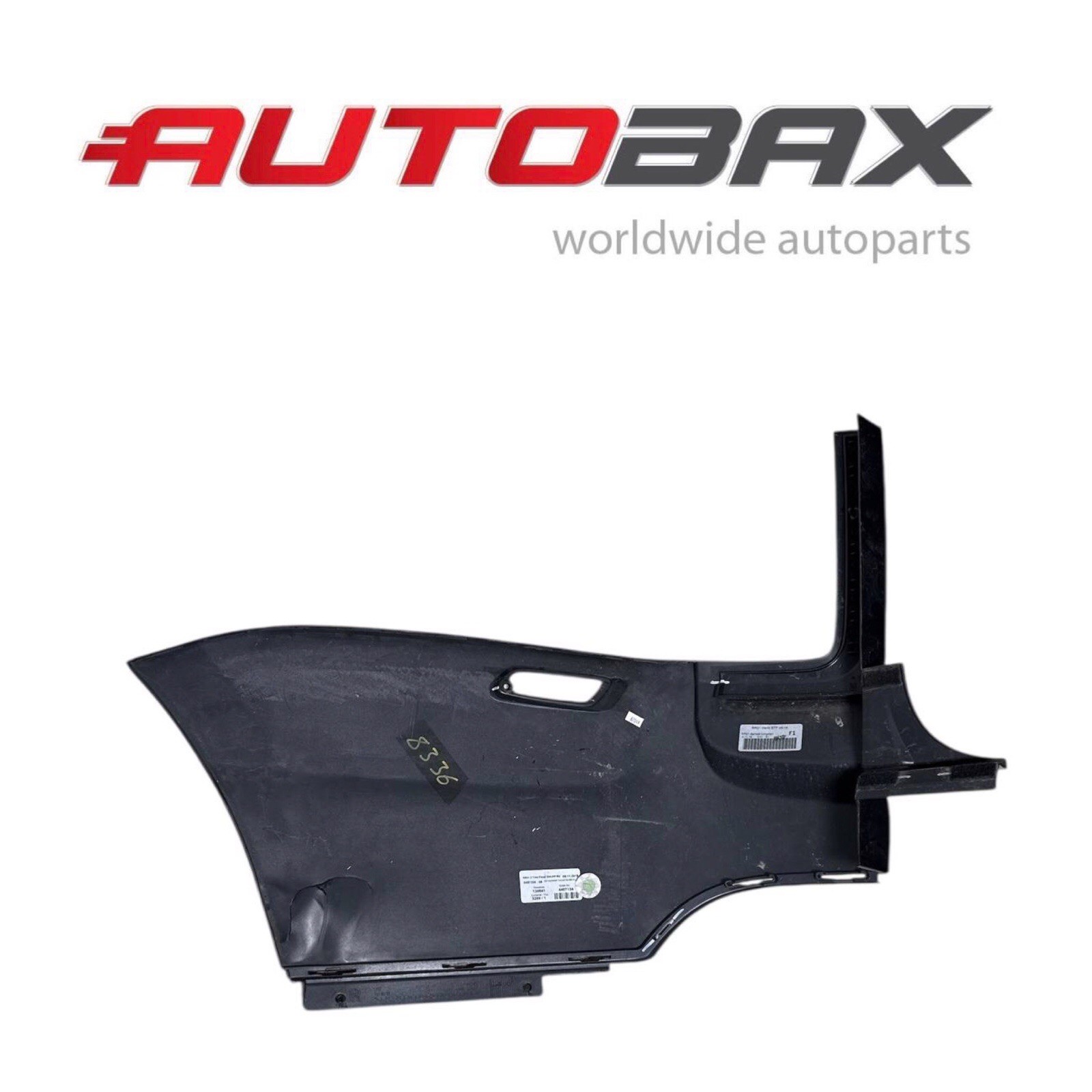 2019 2020-2024 ROLLS ROYCE CULLINAN REAR BUMPER RIGHT PASSENGER COVER END PANEL