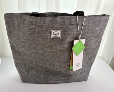 ミッチェル324 604-2 New Herschel Classic™ Tote - 19L Charcoal Raven Crosshatch