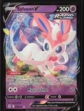 Sylveon V 074/203 SWSH07: Evolving Skies Ultra Rare Pokemon Card