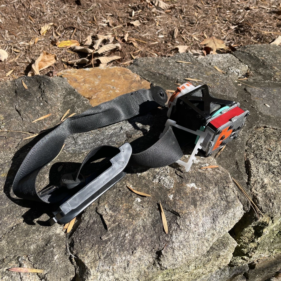 07-12 Saab 9-3 Convertible Cinturón de Seguridad Delantero Izquierdo Conductor Stock LH Negro Fabricante de Equipo Original Foto 2 de 2