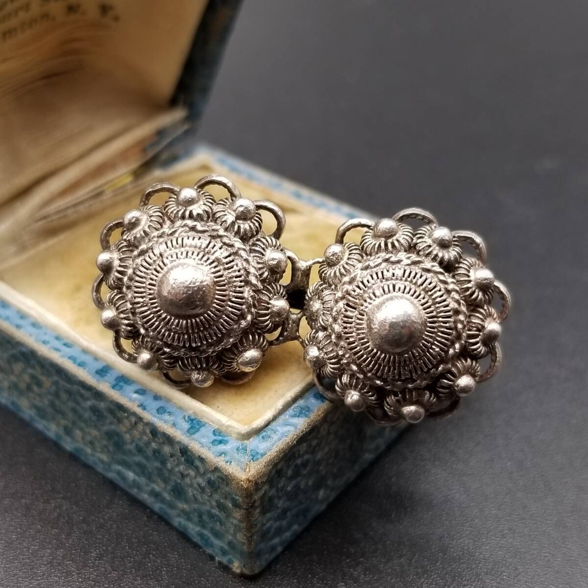 60s 70s Silver Double Flower Motif Ethnic Design Retro Cute