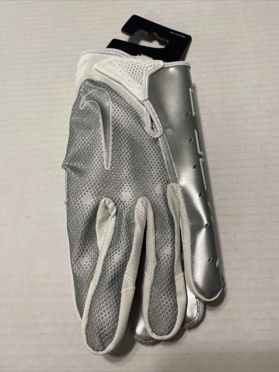 Brand New Nike Vapor Jet 7.0 White Metallic Silver Football Gloves