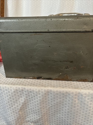Vintage HOMAK METAL TOOL BOX DIVIDED TRAY MODEL #922 CHICAGO 22” X 9.5” X 10” - Picture 12 of 24