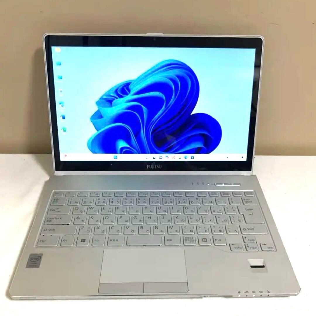富士通LIFEBOOK Core i5 SSD128GB RAM8GB Fujitsu Lifebook Core i5 New SSD 128GB RAM 8GB 13.3 inch