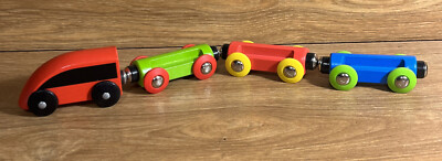 Hape Jungle Journey Railway Train Wooden Magnetic Cars E3807 4 Pcs Germany
