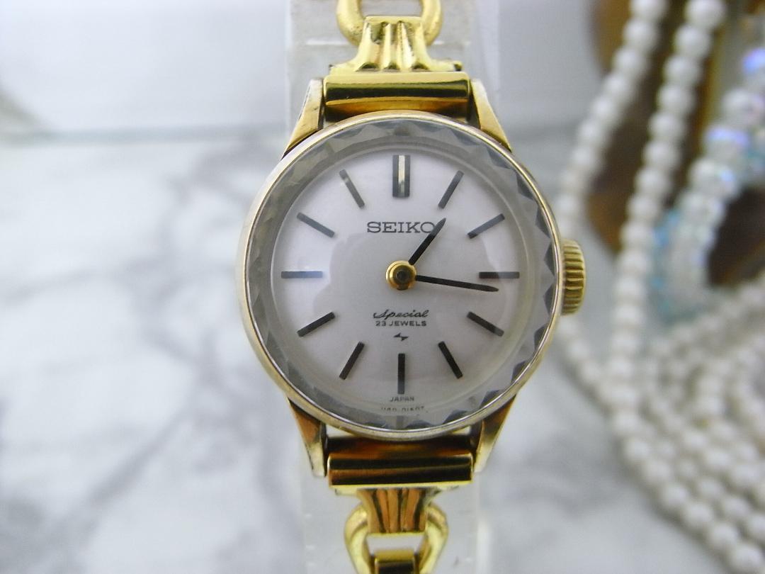 SEIKO Round Cocktail Women