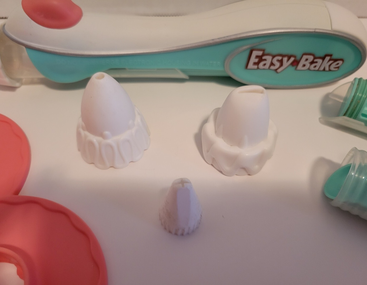 Easy Bake Oven Cake Ultimate Decorating Frosting Pen Kit eBay