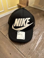 NIKE Rise Cap Trucker Adjustable Snapback Hat Cap Size Child 4-7 Black White NWT