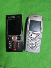 Sony Ericsson W880i And Nokia 6100 Phones