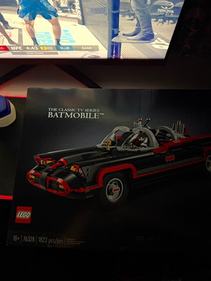 LEGO Batman 76328 Classic TV Series Batmobile