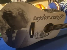 Psa Certified Taylor Swift Autogragh On  Accoustic Guitar