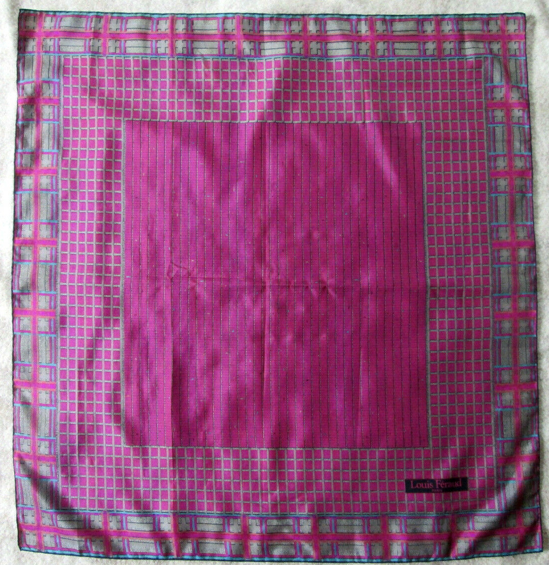 Foulard En Soie Vintage LOUIS FÉRAUD - Bleu Et Blanc - 75x76 Cm - Occasion En Très Bon état Général (TBEG)