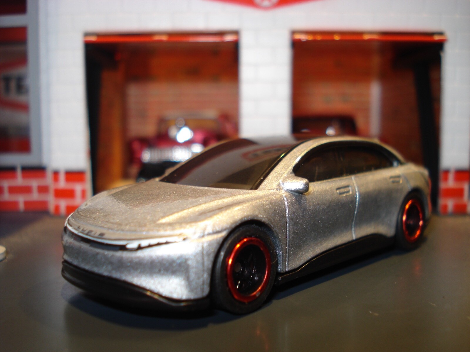 LUCID AIR CUSTOM EDITION SILVER SEDAN CUSTOM WHEELS & REAL RIDER TIRES ADDED MB-image