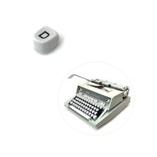 White D Key for Hermes 3000 Typewriter Vtg Media Boxy Keyboard Keytop Part thumbnail
