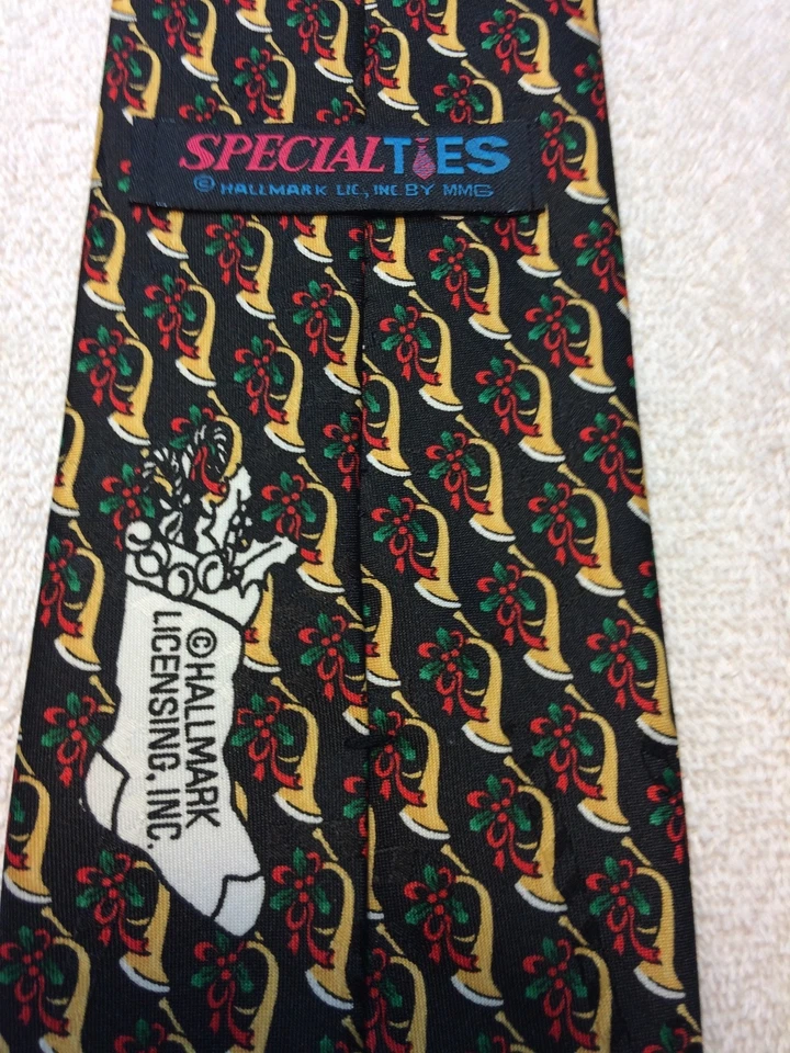 CORBATA HALLMARK HOMBRE 3,75 X 59 NEGRA CON NAVIDAD VERDE, ROJO Y DORADO  Foto 4 de 4