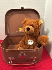 Steiff Charly In Suitcase 9 Inch 012891