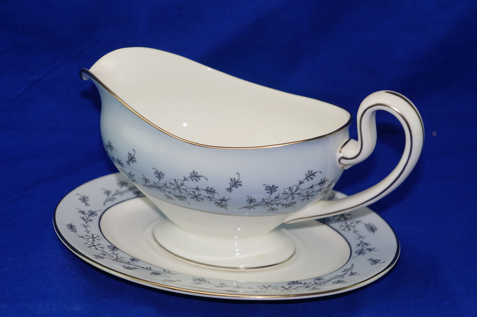 Minton Grey Mist Gravy Boat or Sauce Bowl w/ Underplate, 8"