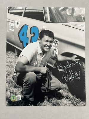Richard Petty autographed signed 8x10 photo Beckett BAS COA NASCAR The King CARS