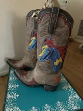 Lane Women’s Limited Edition Mustang Monument 8.5 Boot Worn 2 Times To Events