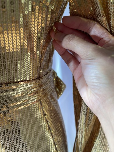 New NWT Womens GOLD Sequin Size XS Classic Sexy Romantic Formal Prom - Picture 6 of 9