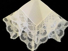 True Vtg PRETTY 2 "wide LACE WEDDING HANKY WHITE SHEER LINEN appears UNUSED EX C
