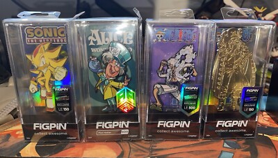NYCC 2024 FiGPiN Gold Gol D. Roger Bundle Exclusives