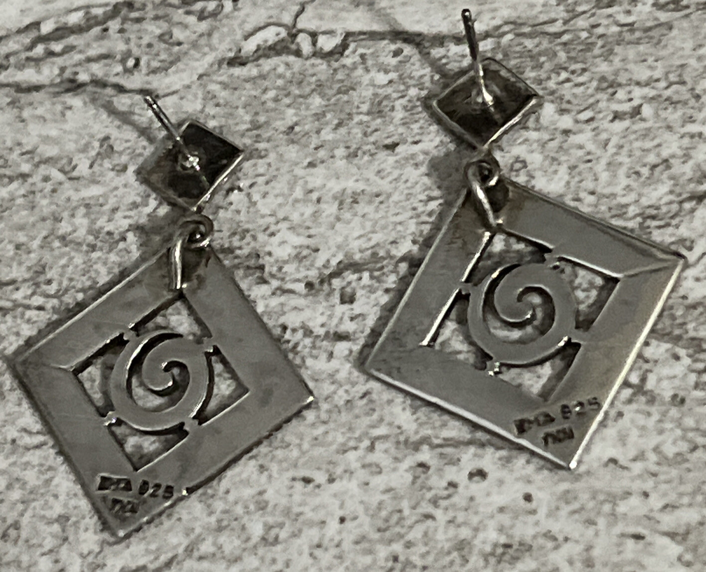 925 Thai Signed Solid Sterling Silver Diamond Sha… - image 4