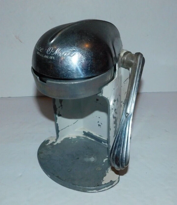 NEAT VINTAGE RIVAL JUICE-O-MAT WHITE RETRO ART DECO JUICER - Picture 1 of 12