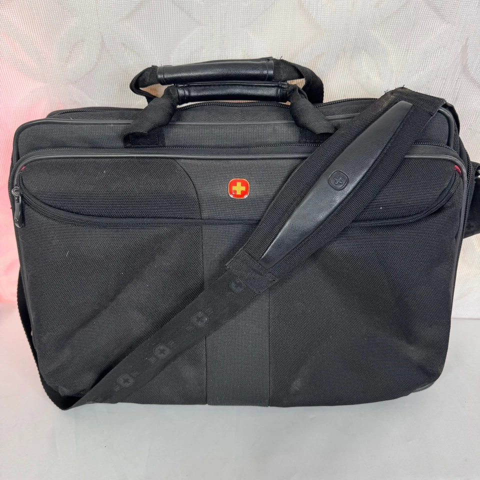 Swiss Gear Wenger Estuche para Laptop 17” Negro Maletín Bolsa de Viaje Foto 3 de 4