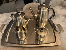 Service à café et à thé en inox complet