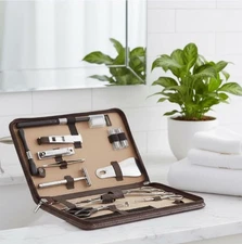 Men's Personal Care Kit Brown Leatherette with Zipper Vintage 1980's