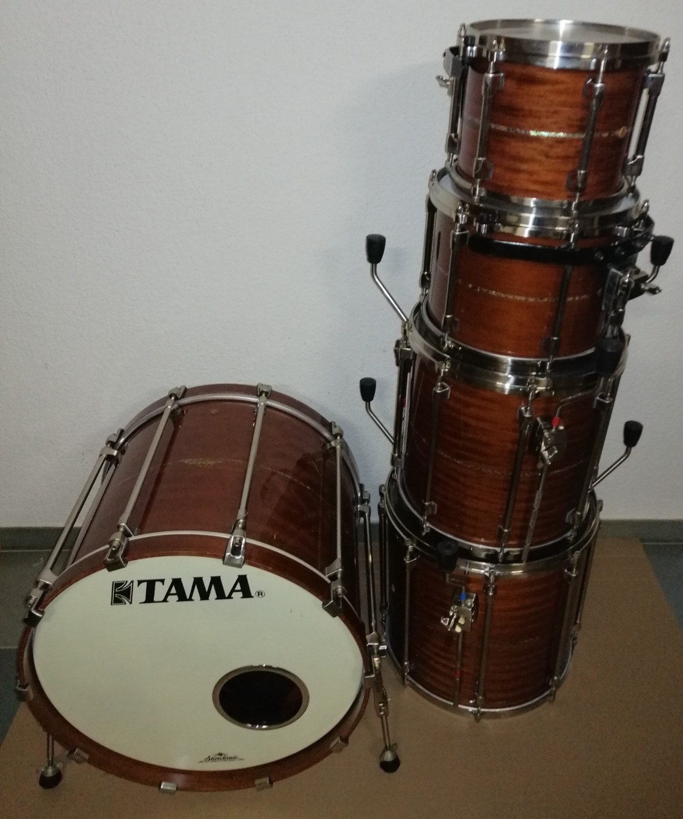 TAMA Starclassic Bubinga Omni Tune Drumset
