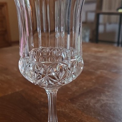 Clear Cut Glass Stemmed Wine Glass, Cut Glass Pattern Cold Beverage Barware