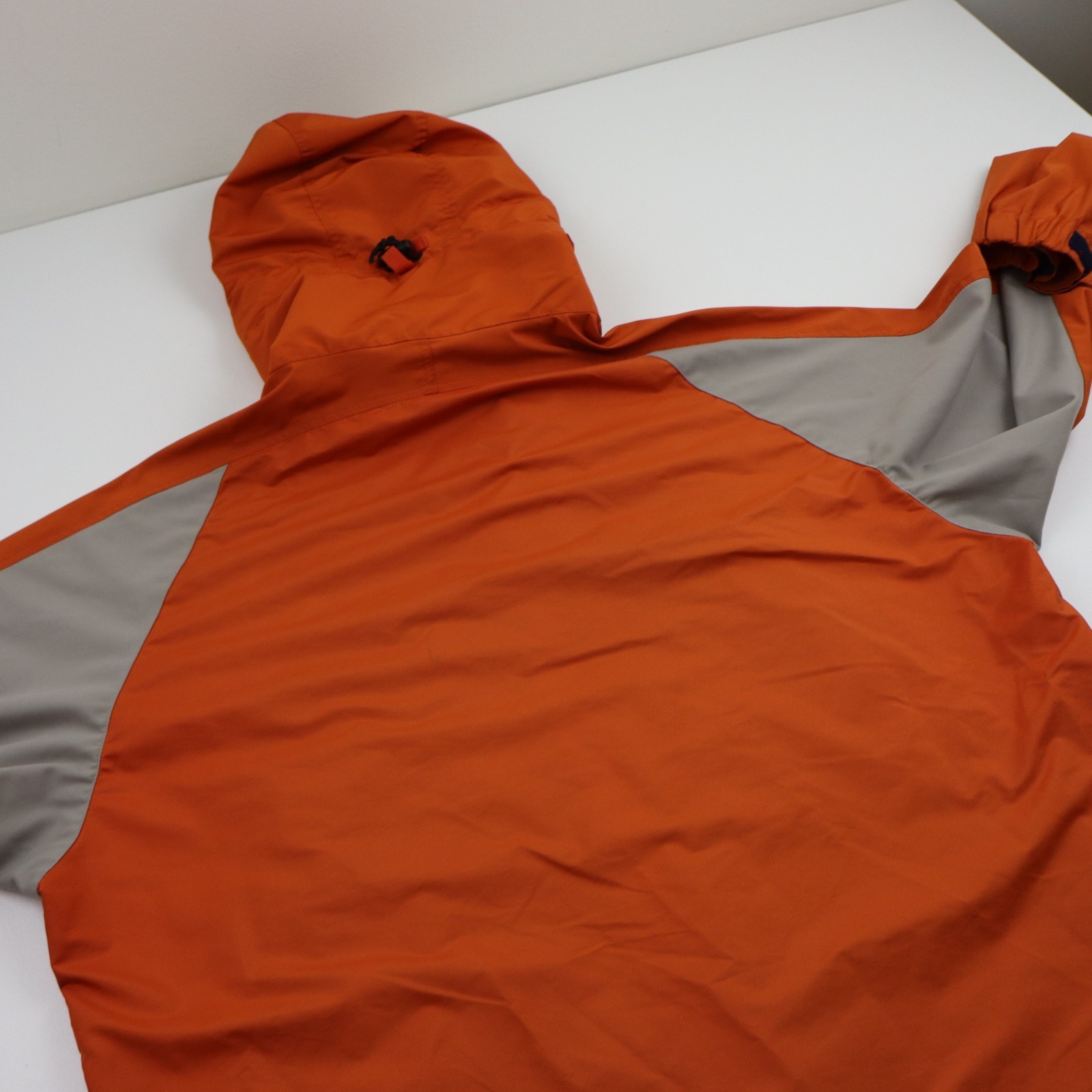 Vintage 90s Patagonia Essenshell Rain Jacket Mens M Orange Hooded Windbreak Coat thumbnail 8