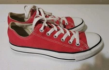Converse Chuck Taylor Red Low Tops Allstar Shoes Men's 6 Women's 8 Sneakers