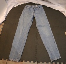 Levis 550 relaxed fit 5 jr, 26x33 tapered leg blue vintage