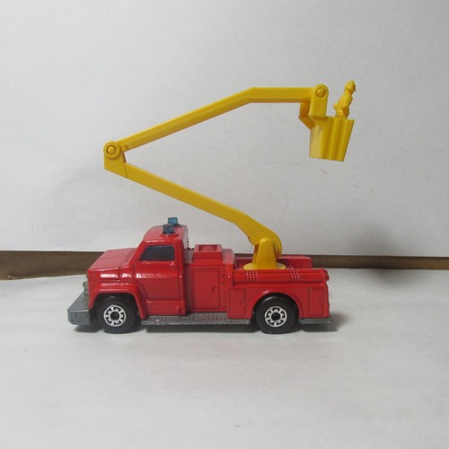 Jouet Ancien Camion De Pompiers Snorkel - Tôle Et Plastique - Fonctionne Avec Piles - Japon