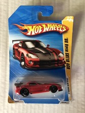 2009 Hot Wheels 2010 New Models MOC Red '08 Viper SRT10 ACR 022/240 R0939 22/44