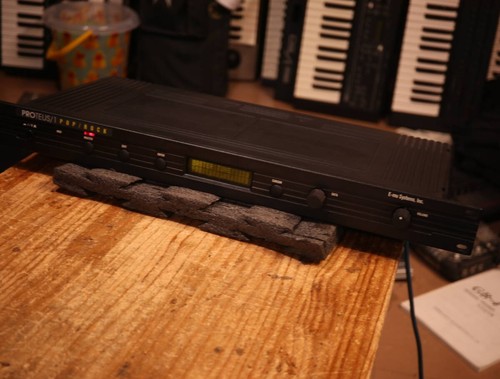 E-MU Proteus/1 POP/ROCK Sound Module 1U Rack Synthesizer Serviced New Battery