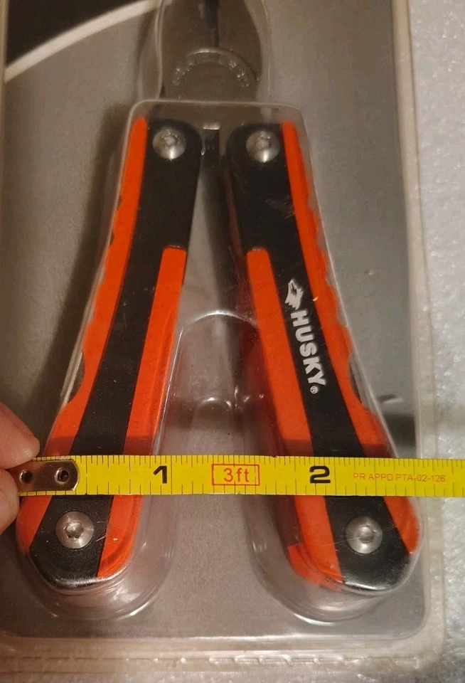 Multiherramienta Husky 9 en 1 Stubby rojo y negro acero inoxidable Foto 4 de 4