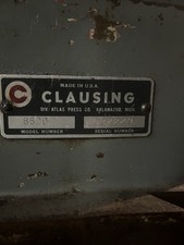 Clausing Vertical Mill 8520