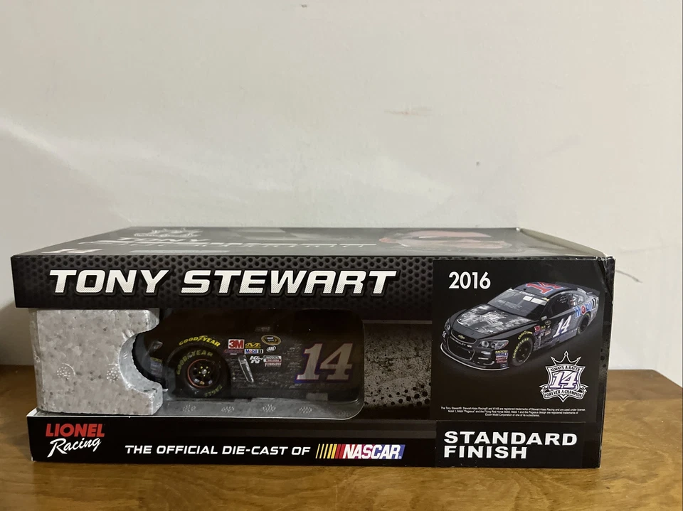 Chevy SS Galaxy 2016 Tony Stewart 1/24 Last Ride Homestead versión de carreras nuevo en caja Foto 2 de 4