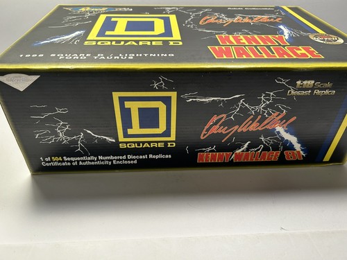 Kenny Wallace 1/18 1998 Square D / Lightning Revell NASCAR Diecast. 1 Of 504 - Picture 9 of 11