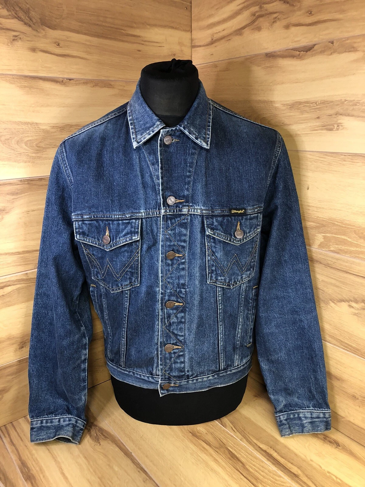 WRANGLER Jean Trucker Denim Jacket Authentic Western Size Small