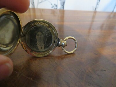 Pendentif Reliquaire Antique (vers 1900) - Or 18k Avec Mèche De Cheveux Et Porte-photo - Occasion