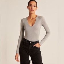 Abercrombie Fitch Sparkle V-Neck Long Sleeve Bodysuit Grey Shimmer M NWT