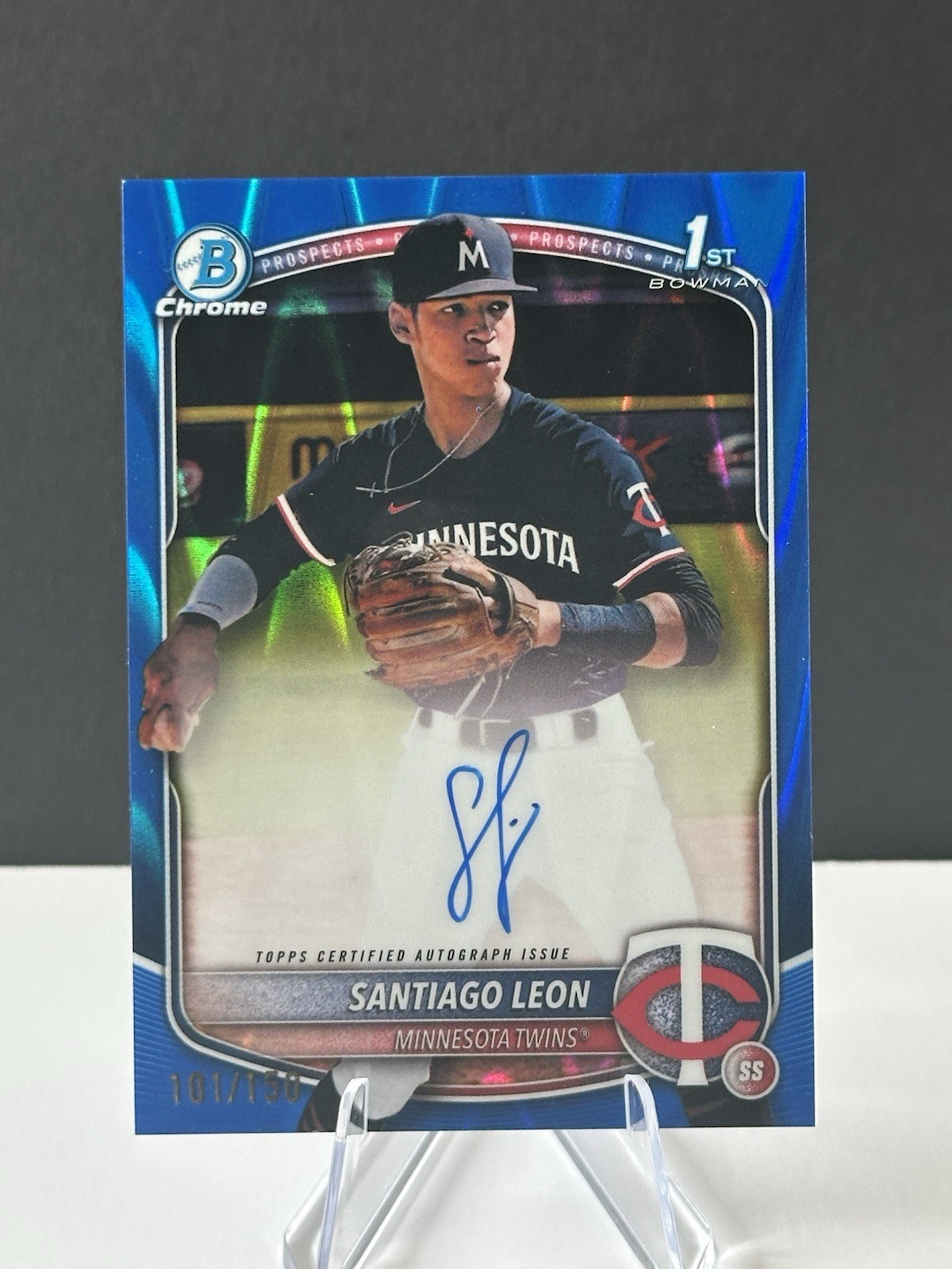 2025 Bowman Chrome Santiago Leon 1st Bowman Auto Blue Raywave /150 #CPA-SL Twins