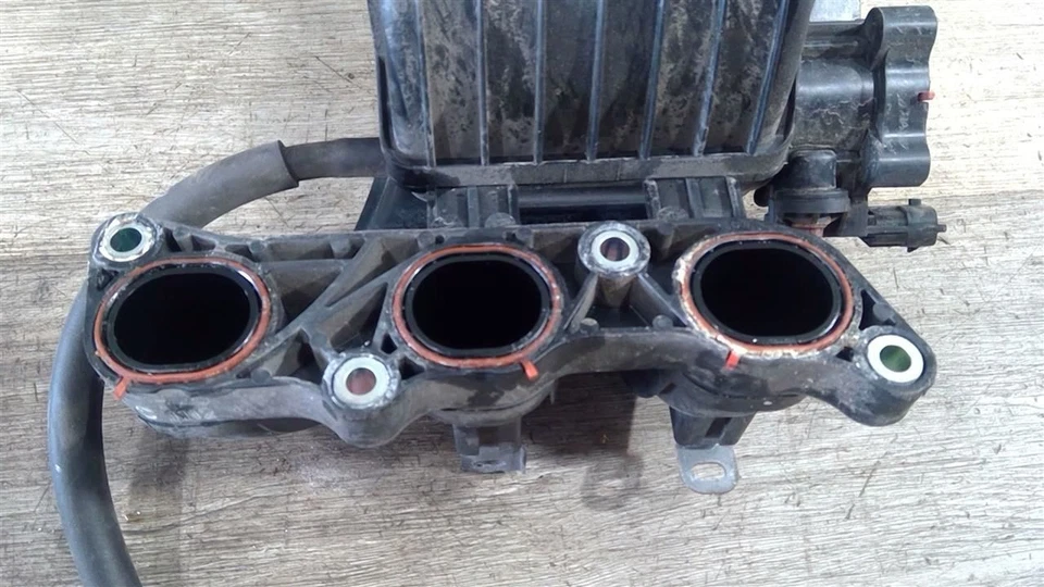 2014-2024 MITSUBISHI MIRAGE 1.2 ENGINE INTAKE MANIFOLD 1540A379 - Image 3 of 4