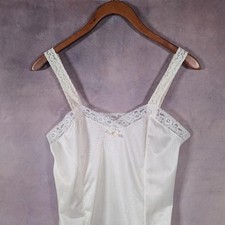 Vintage 60s white nylon slip tank with lace trim M Delicate Coquette Fairy Girly