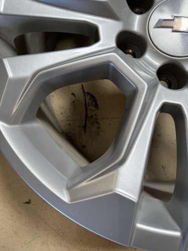 Chevrolet Silverado 1500 2022-2024 20 x 9 OEM Wheel Rim 84775278 14090A W731 - Picture 6 of 13